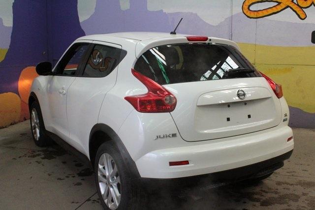 2013 nissan juke sv