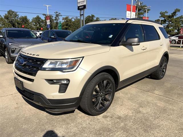 2018 ford explorer xlt