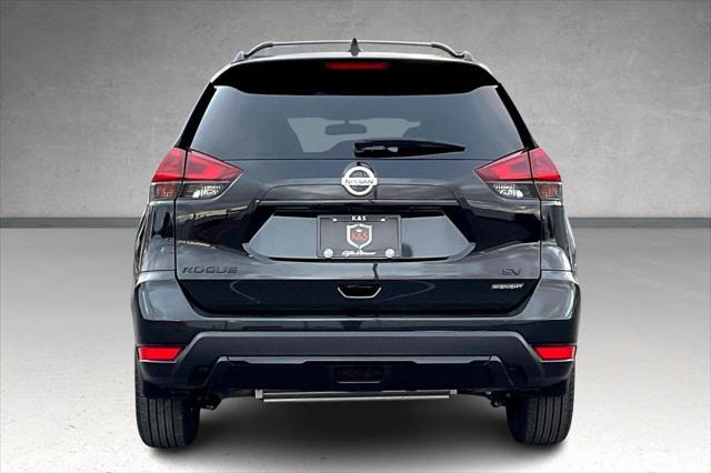 2018 nissan rogue sv