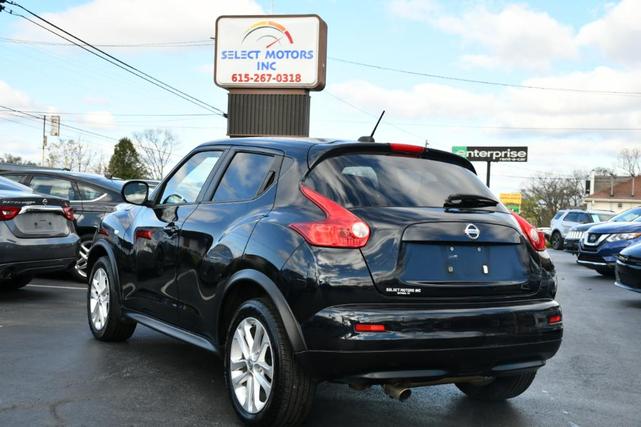 2011 nissan juke sv