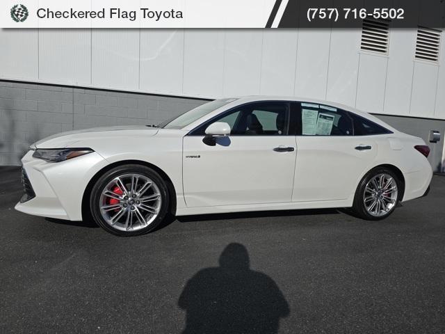 2021 toyota avalon hybrid limited