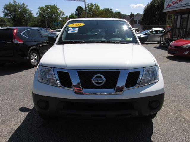 2021 nissan frontier s
