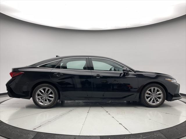 2020 toyota avalon xle