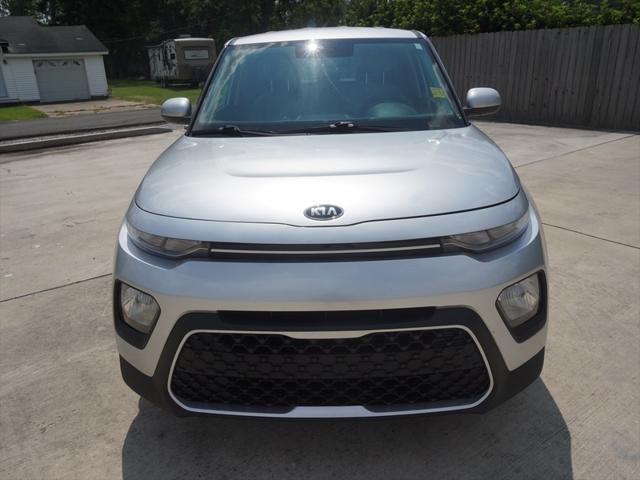 2020 kia soul lx