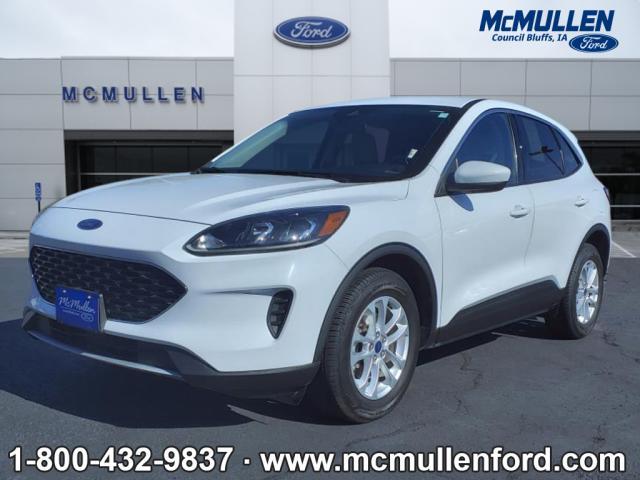 2020 ford escape se