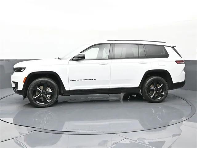2023 jeep grand cherokee l altitude 4x4