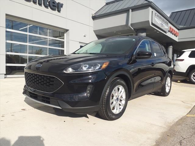 2021 ford escape se