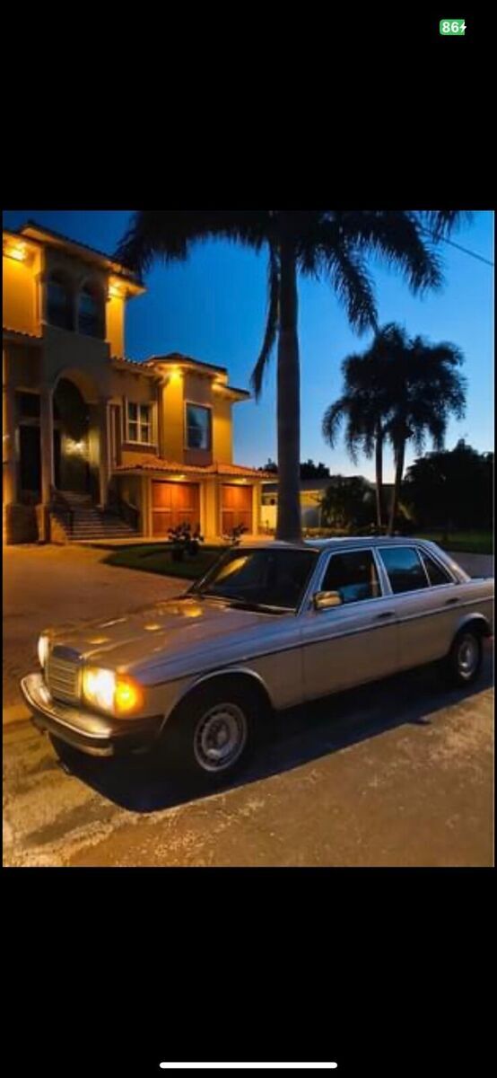 1985 mercedes-benz 300-series sedan brown rwd automatic dt