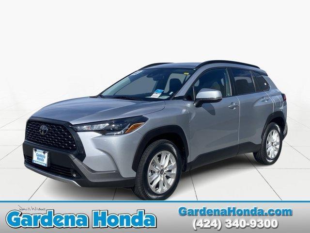 2022 toyota corolla cross le