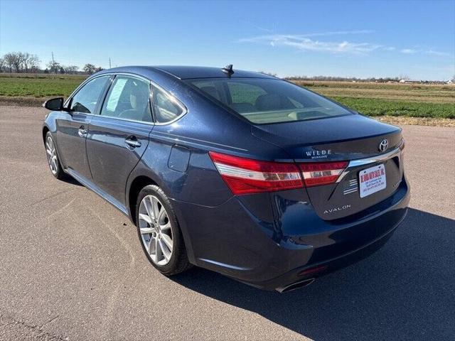 2014 toyota avalon limited