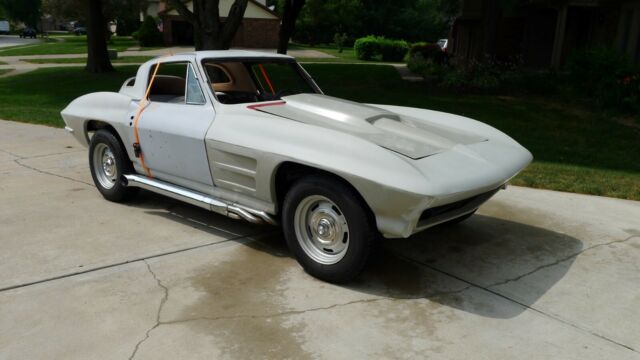 chevrolet corvette, sting ray, c2, project, barn find, restomod, hotrod, vette