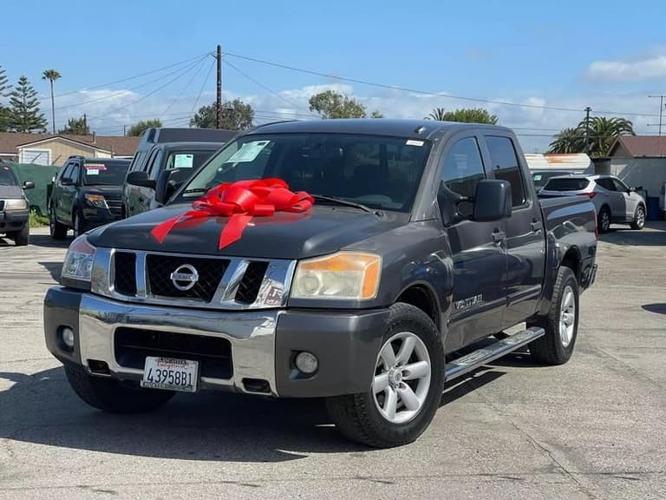 2011 nissan titan crew cab sv pickup 4d 5 1/2 ft in oxnard, california