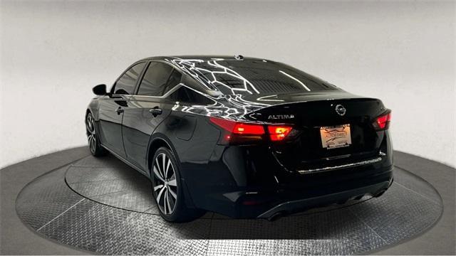 2021 nissan altima 2.5 sr