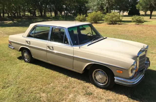 1970 - 300 sel!