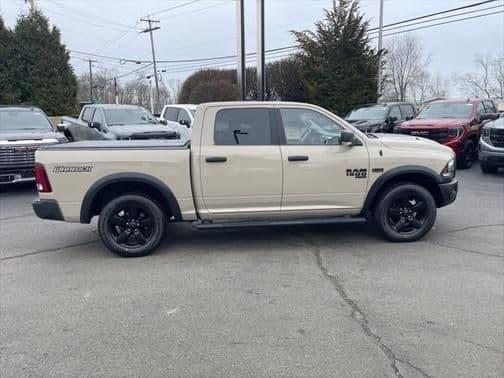 2019 ram 1500 slt 4x4 crew cab 5.6 ft. box 140 in. wb in branford, connecticut
