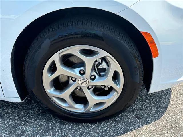 2023 chrysler pacifica limited