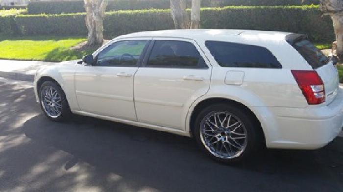 dodge magnum sxt in huntington beach, ca