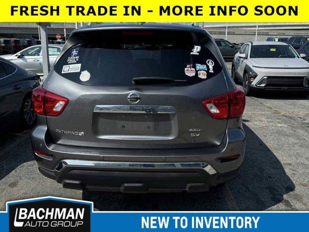 2020 nissan pathfinder sv