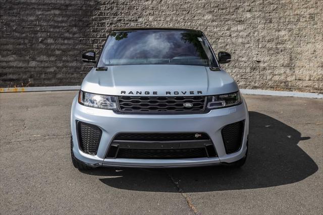 2022 land rover range rover sport svr