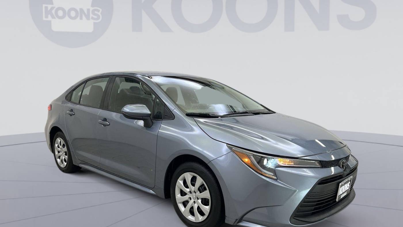 2024 toyota corolla le
