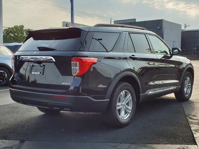 2022 ford explorer xlt