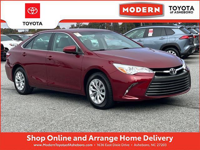 2017 toyota camry le