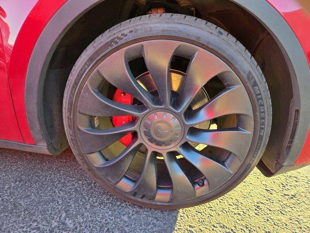 2022 tesla model y performance