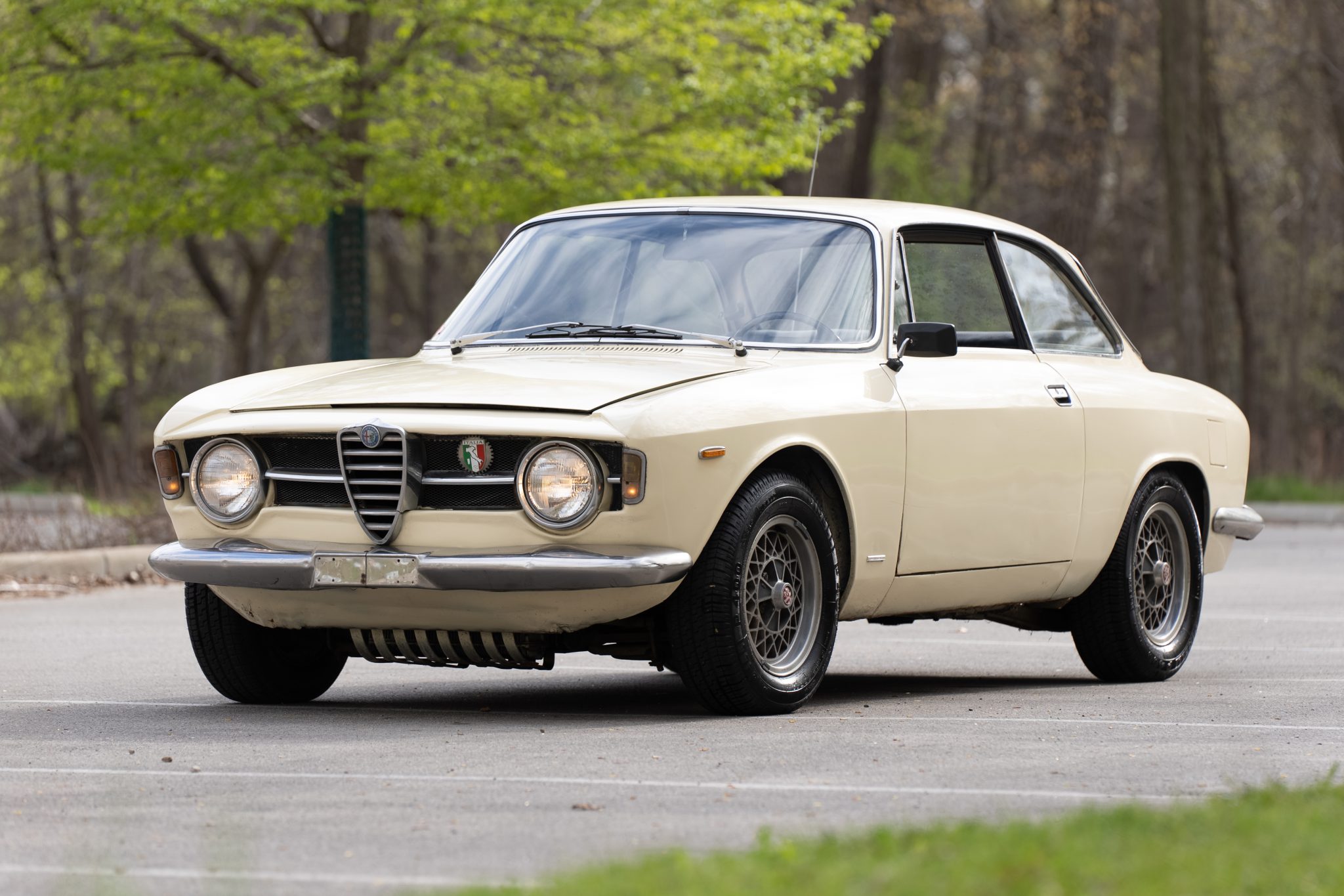 1966 alfa romeo gt 1300 junior 1.6l
