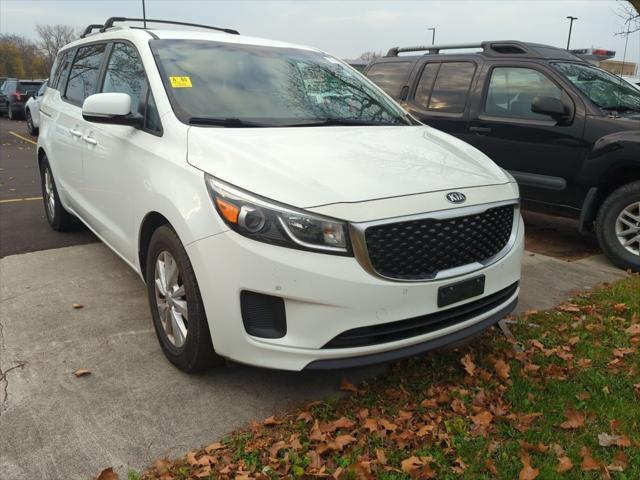 2017 kia sedona lx