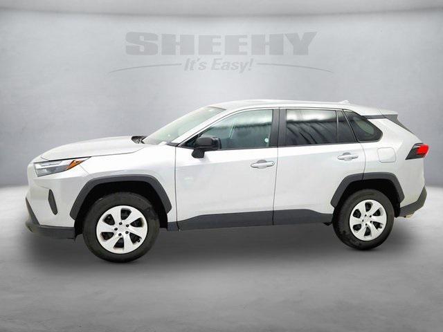 2024 toyota rav4 le