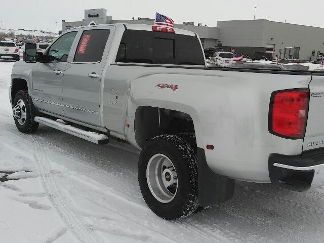 2015 chevrolet silverado 3500hd ltz 4x4 ltz 4dr crew cab srw for sale in bitter creek, wyoming