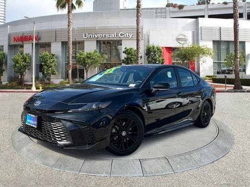 2025 toyota camry