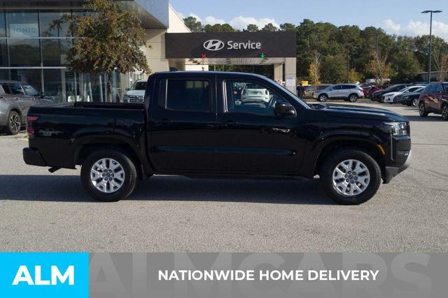 2022 nissan frontier sv