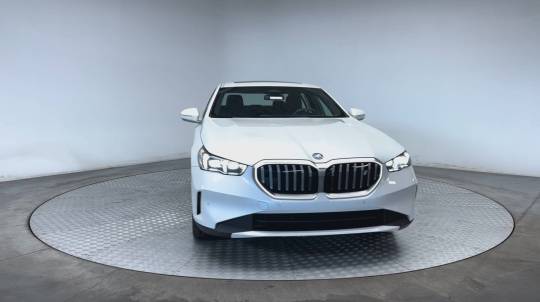2024 BMW i5