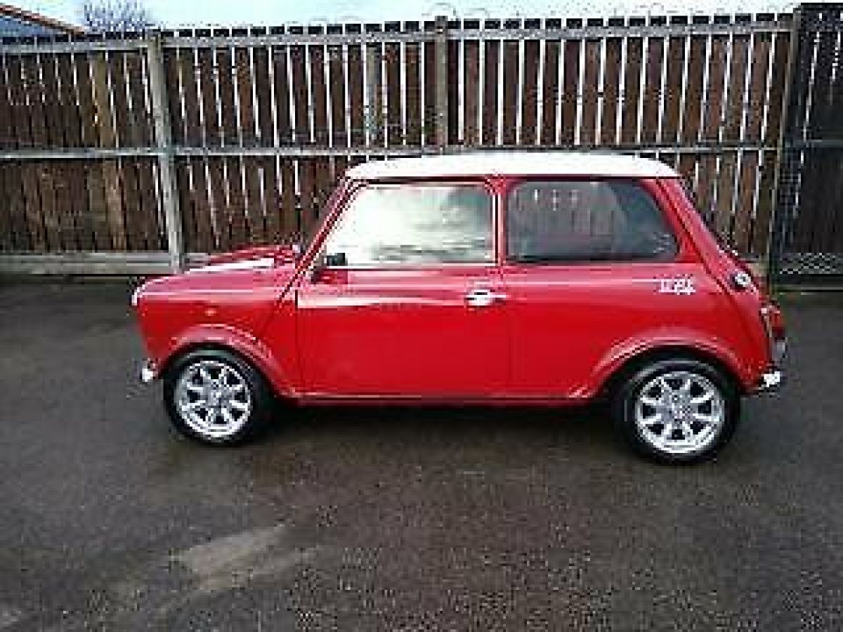 lhd or rhd 1992 mini 1.3