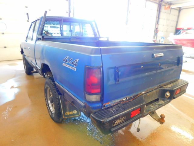 1985 nissan deluxe king cab t1269259