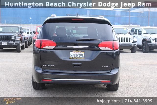 2020 chrysler pacifica limited