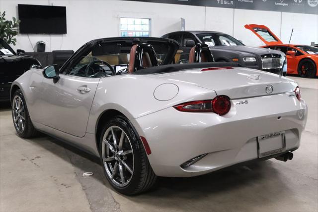 2023 mazda mx-5 miata grand touring