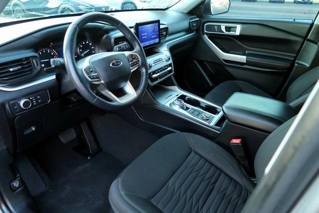 2021 ford explorer xlt