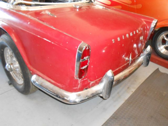 1962 triumph tr4 ,barn find solid no rust ,rebilt engine easy project low res