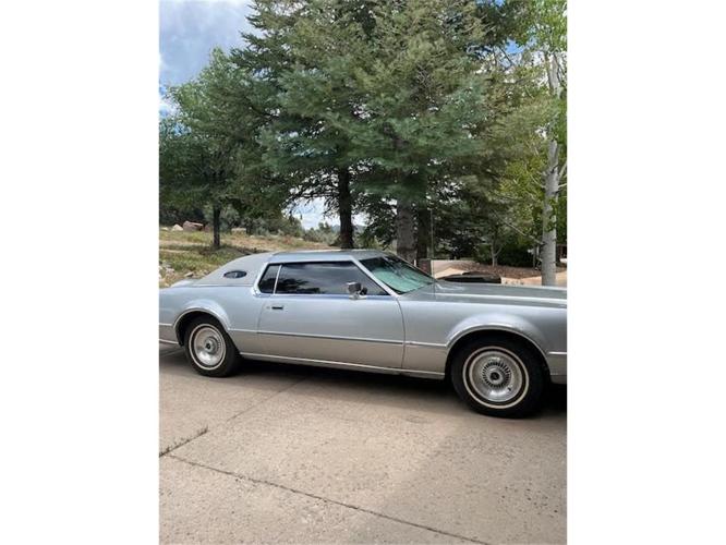 1976 lincoln continental mark iv in glendale, california