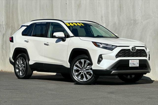 2022 toyota rav4 limited