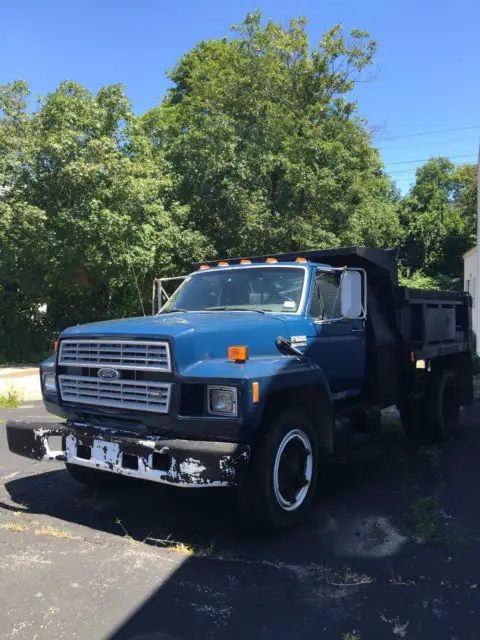 hard-working 1992 blue dump truck 6.6l inline 6 with automatic transmission