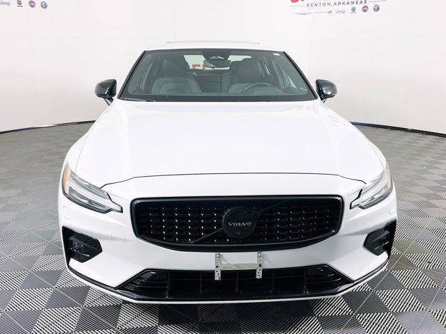 2024 volvo s60 b5 plus black edition