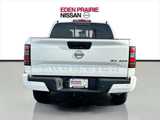 2022 nissan frontier sv