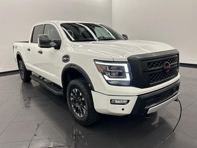 2024 nissan titan xd pro-4x