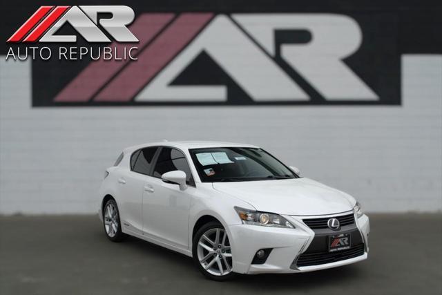 2016 lexus ct 200h base