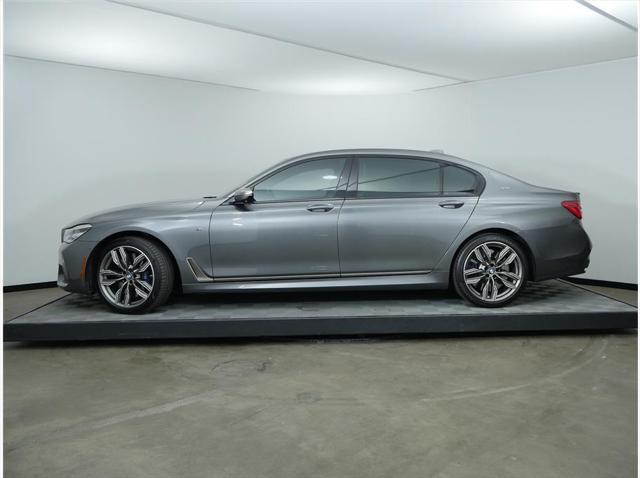 2019 bmw m760 xdrive
