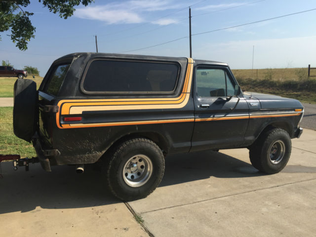 78 ford bronco black free wheeling