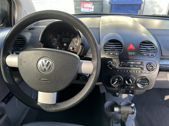 2004 volkswagen new beetle gls